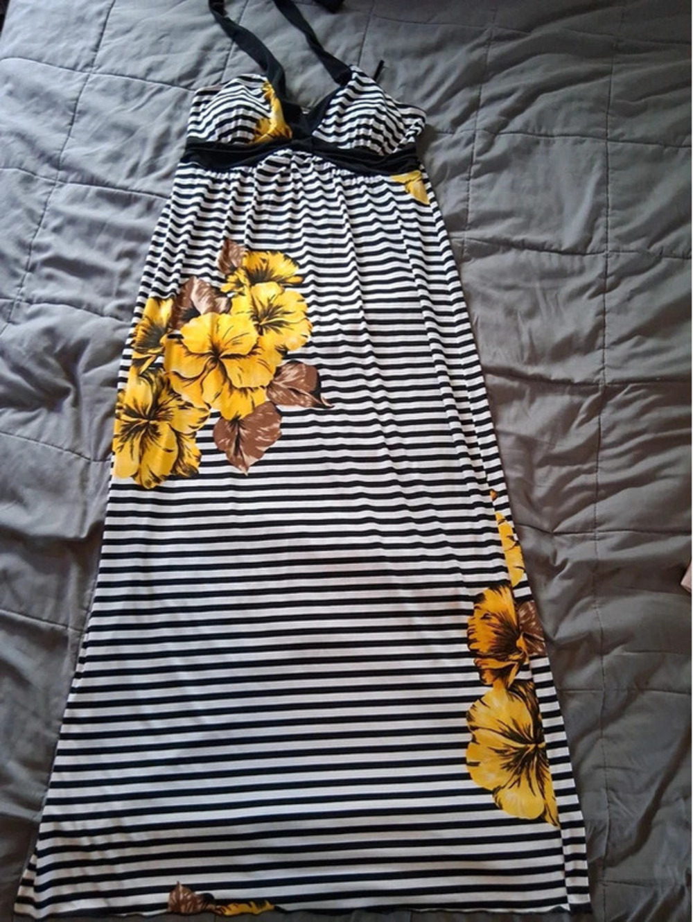 En focus studios size 8 Floral striped maxi dress d2